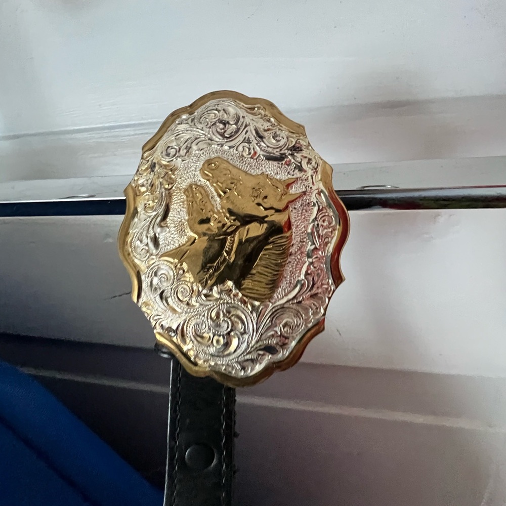 Western belt. Size 26.